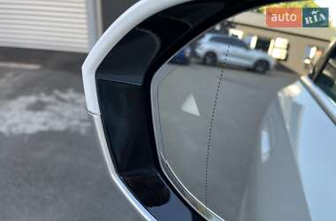 Седан BMW i5 2024 в 