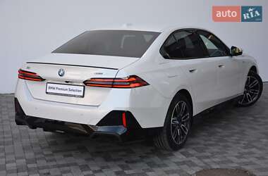 Седан BMW i5 2024 в 