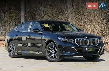 Седан BMW i5 2024 в Житомире