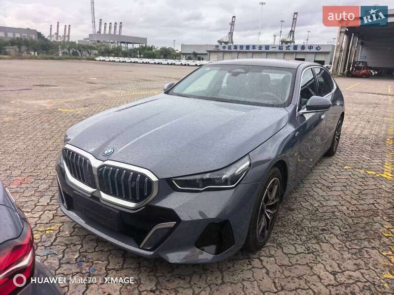 BMW i5 2024