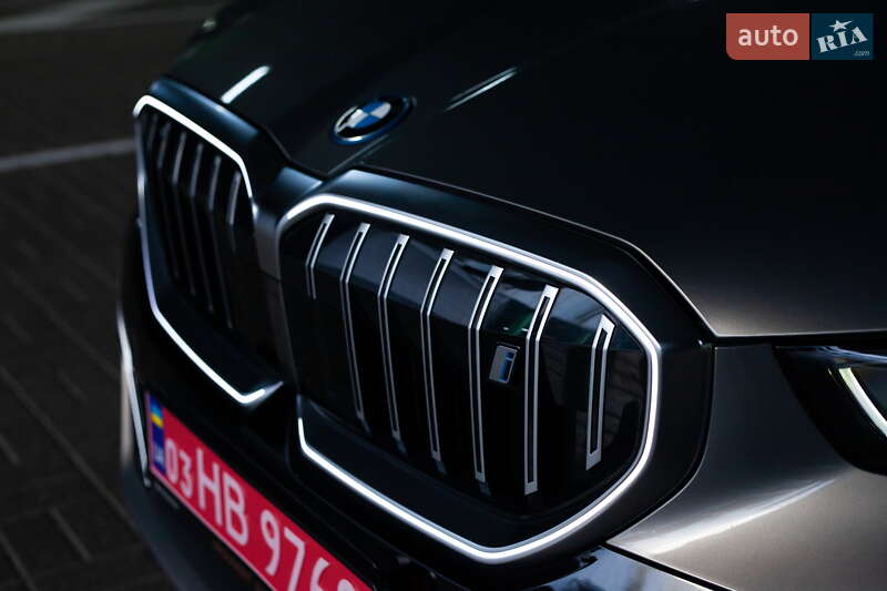 Седан BMW i5 2024 в Киеве фото 15 Седан BMW i5 2024 в Киеве