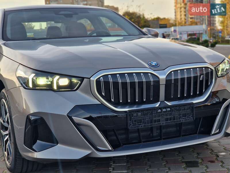Седан BMW i5 2024 в Одессе