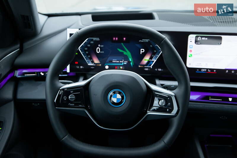 Седан BMW i5 2024 в Киеве