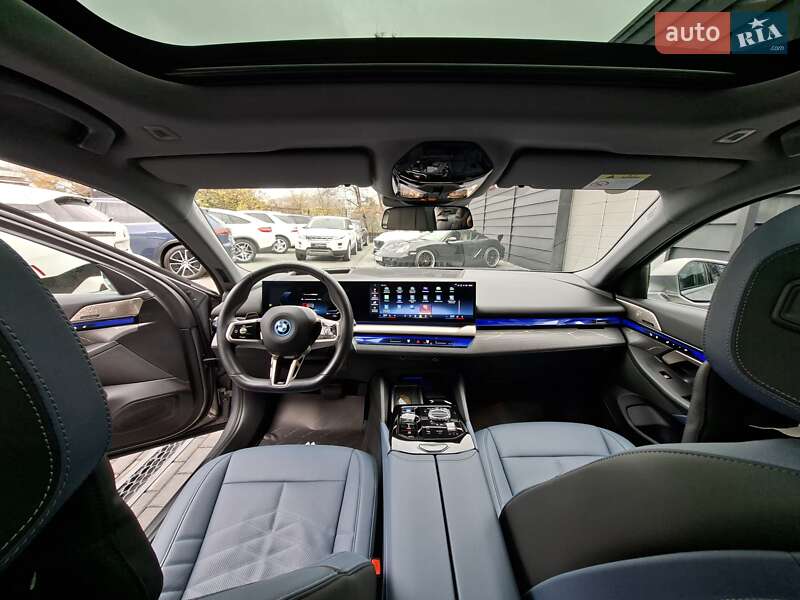 Седан BMW i5 2024 в Одесі