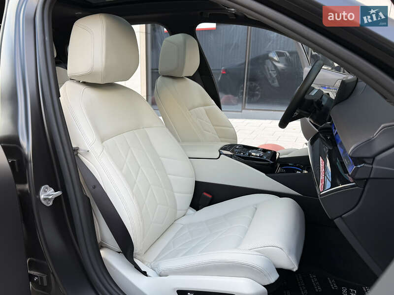 Седан BMW i5 2023 в Киеве