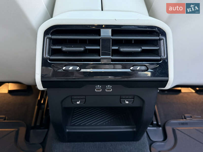 Седан BMW i5 2023 в Киеве