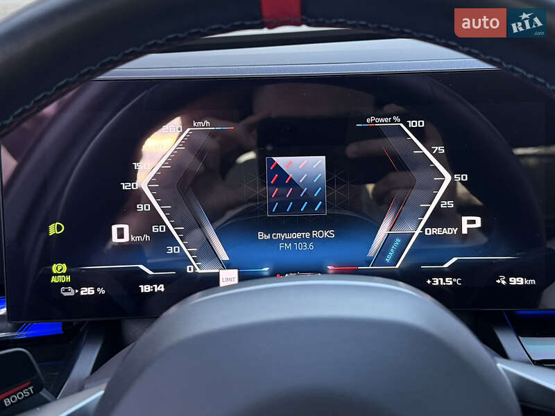 Седан BMW i5 2023 в Киеве