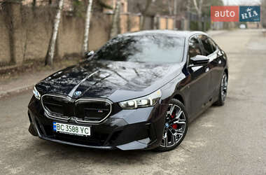 Седан BMW i5 2023 в Киеве