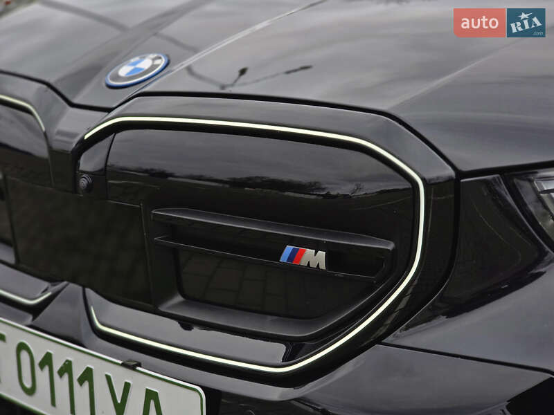 Седан BMW i5 2023 в Коломые
