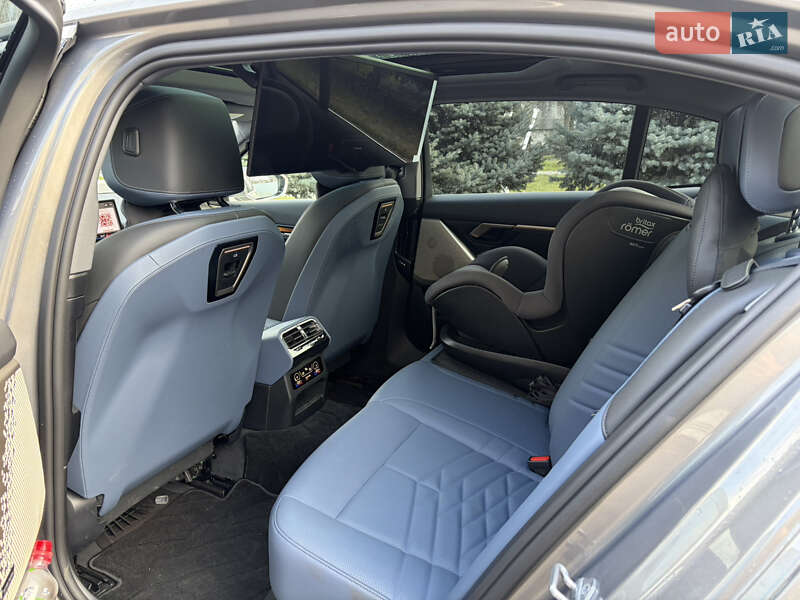 Седан BMW i5 2024 в Одесі фото 10 Седан BMW i5 2024 в Одесі
