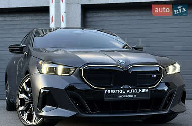 Седан BMW i5 2023 в Києві