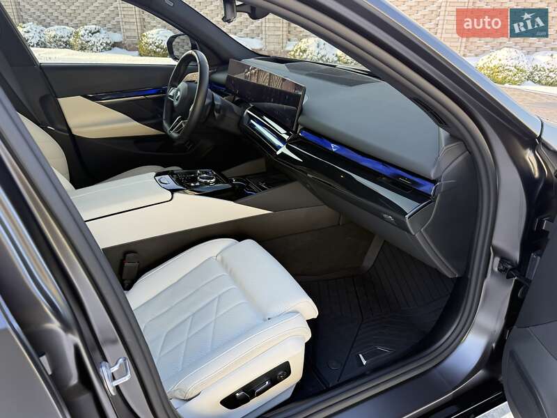 Седан BMW i5 2023 в Виннице фото 31 Седан BMW i5 2023 в Виннице