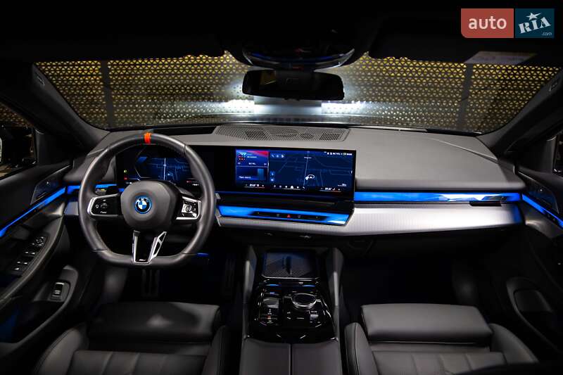 Седан BMW i5 2023 в Луцке