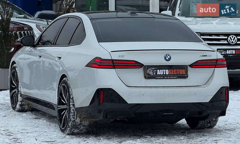 Седан BMW i5 2024 в Харькове