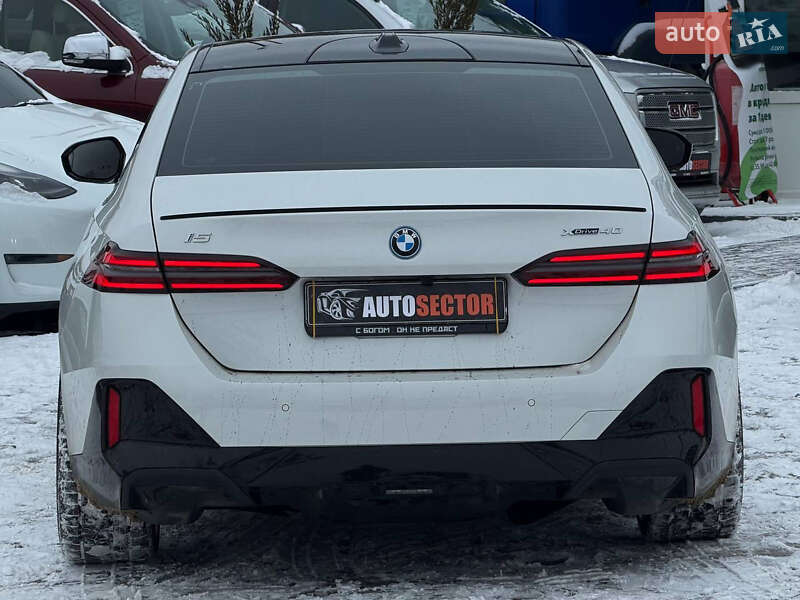 Седан BMW i5 2024 в Харькове