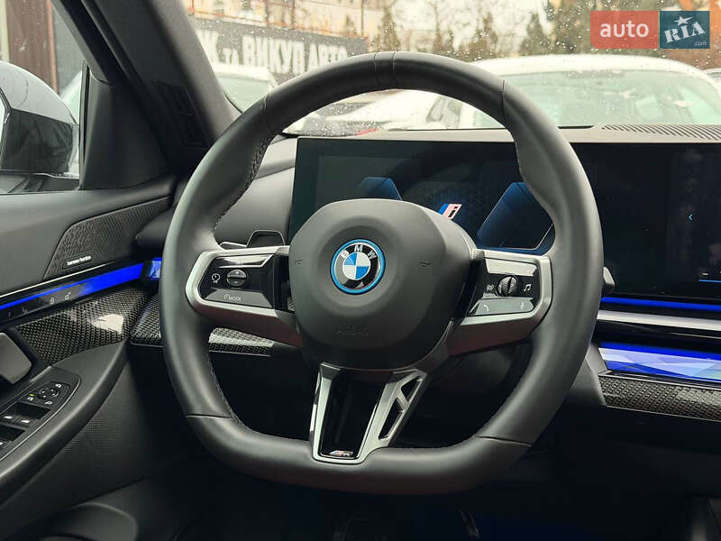 Седан BMW i5 2024 в Харькове