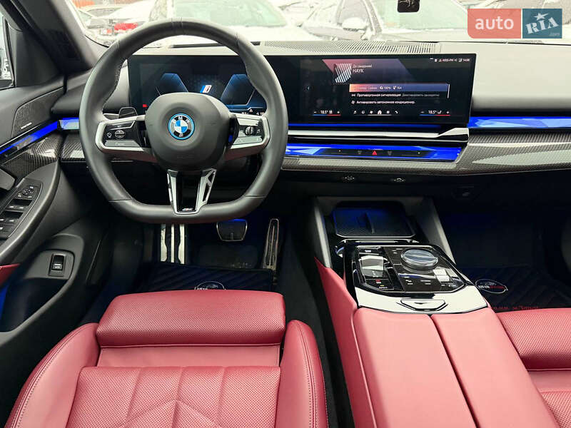 Седан BMW i5 2024 в Харькове