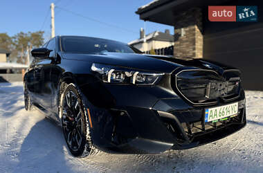 Седан BMW i5 2024 в Киеве