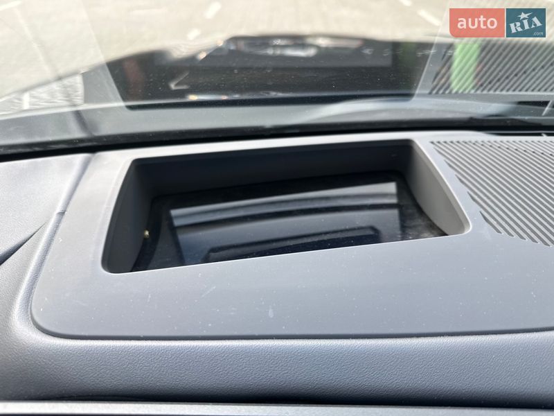 Седан BMW i5 2023 в Киеве