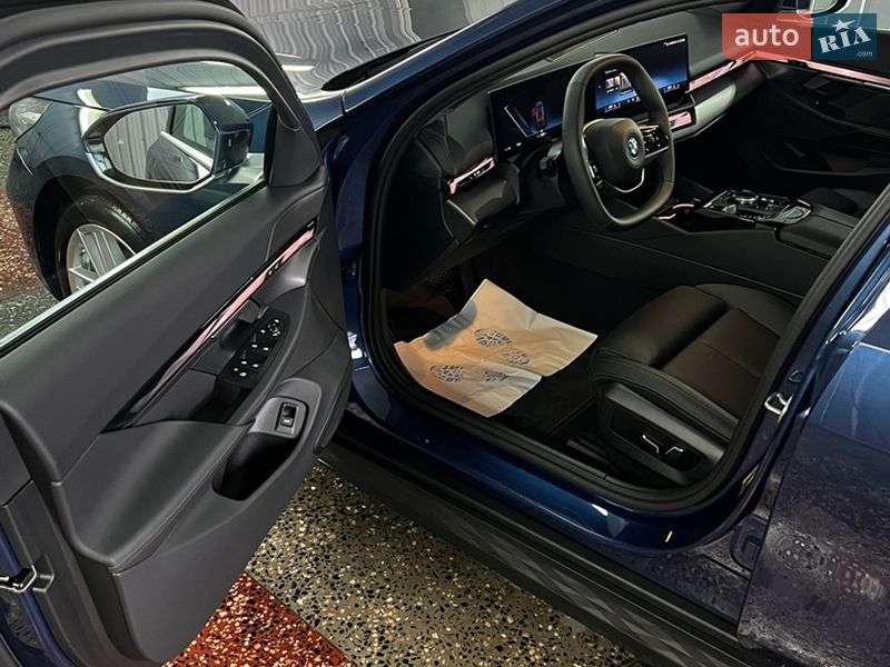 Седан BMW i5 2024 в Рівному