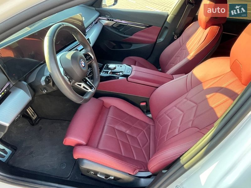 Седан BMW i5 2024 в Києві фото 10 Седан BMW i5 2024 в Києві