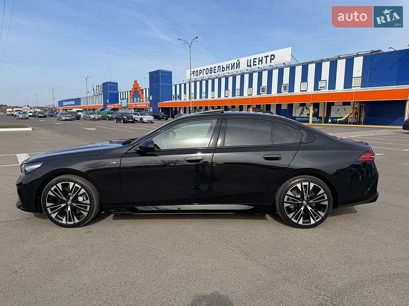 Седан BMW i5 2024 в Луцке
