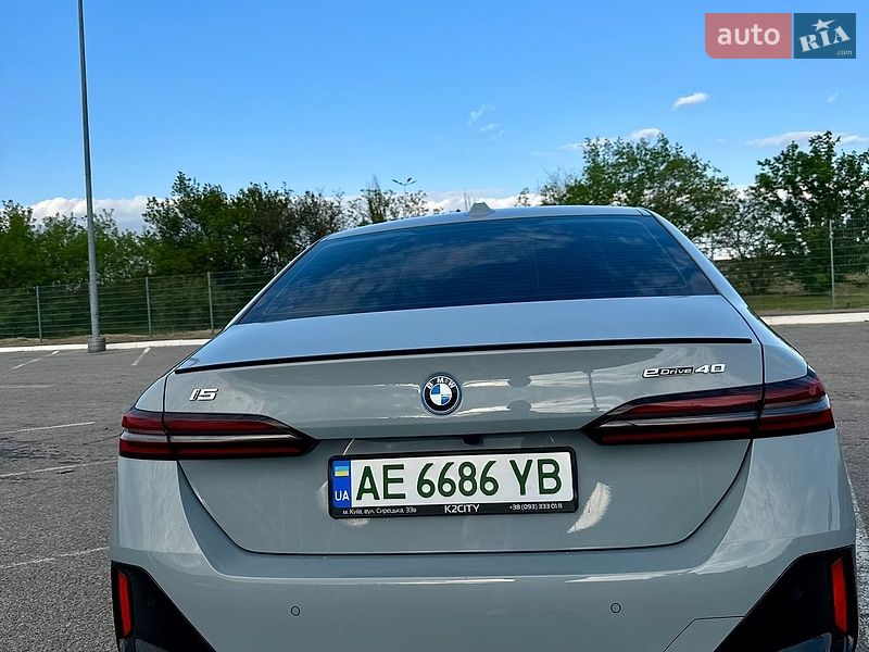 Седан BMW i5 2023 в Дніпрі фото 4 Седан BMW i5 2023 в Дніпрі