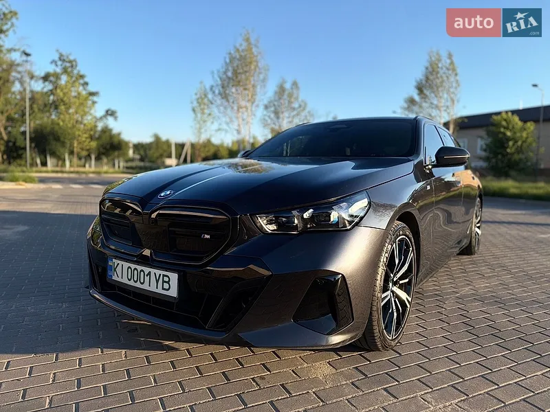 BMW i5 2024