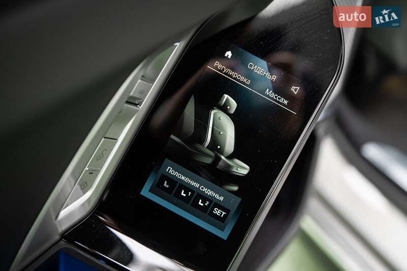 Седан BMW i7 2023 в Одессе