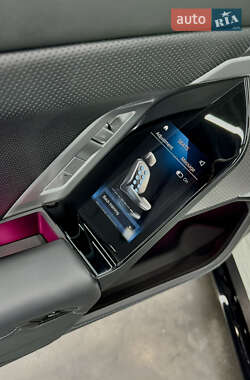 Седан BMW i7 2023 в 