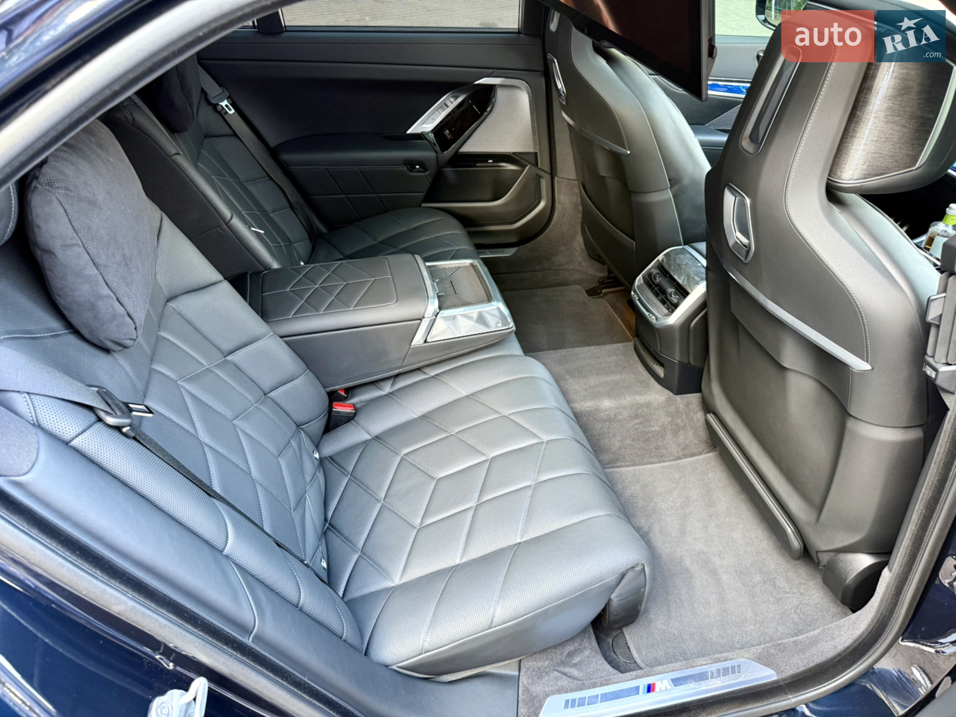 2024 BMW i7 - мініатюра 18