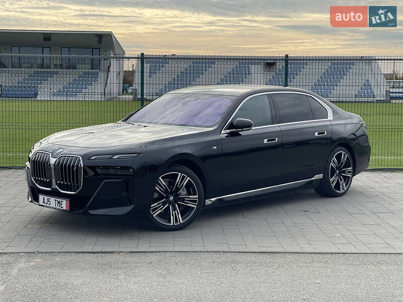 Седан BMW i7 2024 в Ужгороде фото 4 Седан BMW i7 2024 в Ужгороде