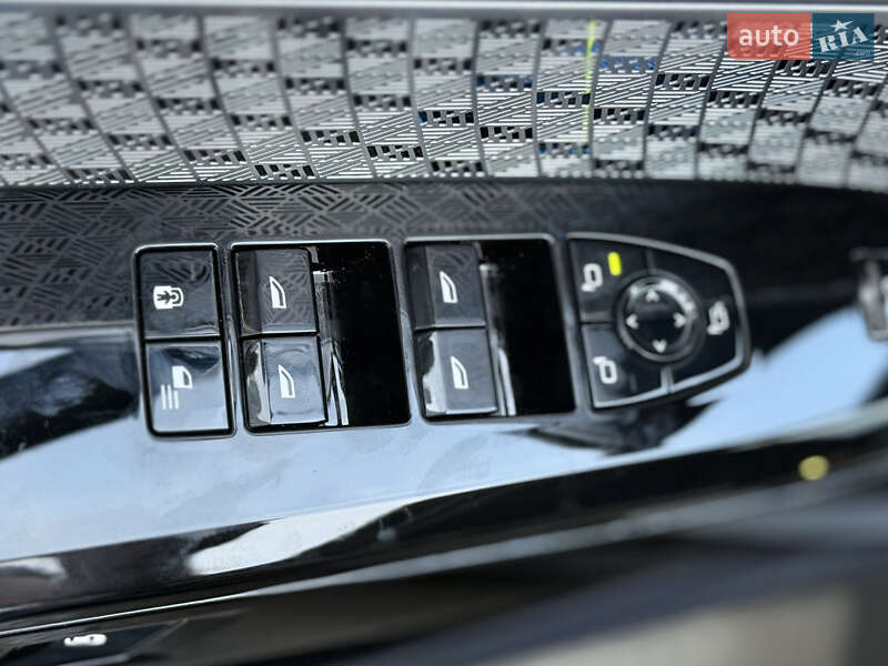 Седан BMW i7 2025 в Киеве фото 70 Седан BMW i7 2025 в Киеве