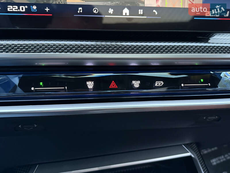 Седан BMW i7 2025 в Киеве фото 103 Седан BMW i7 2025 в Киеве
