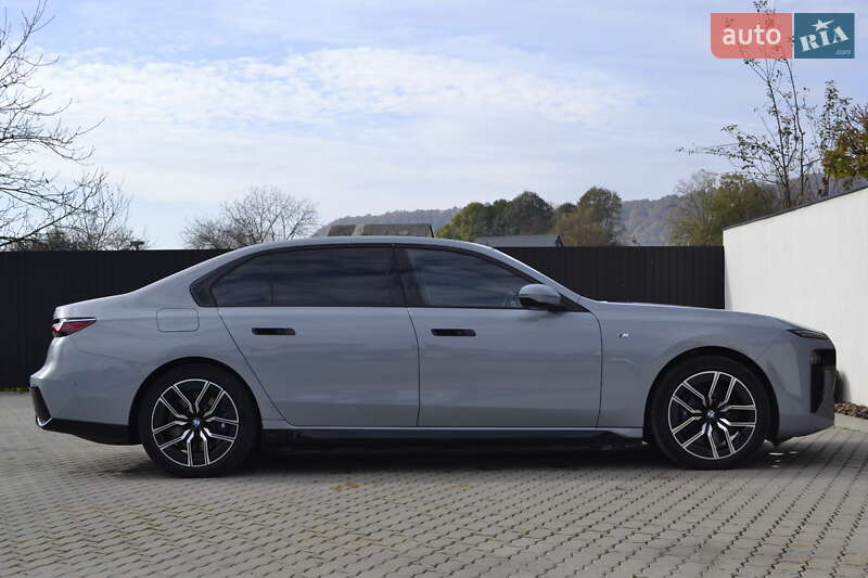 Седан BMW i7 2022 в Хусте фото 22 Седан BMW i7 2022 в Хусте