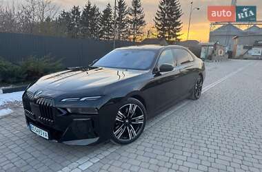 Седан BMW i7 2023 в Одессе