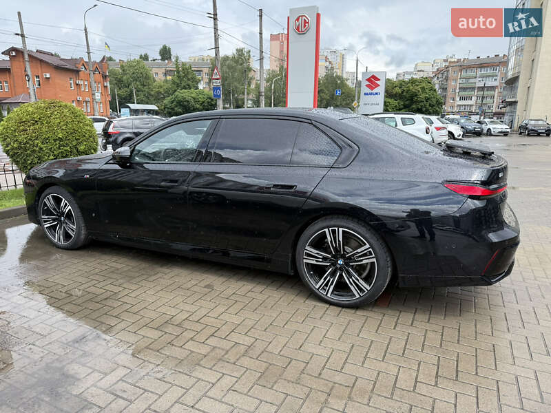 Седан BMW i7 2022 в Хмельницком фото 21 Седан BMW i7 2022 в Хмельницком