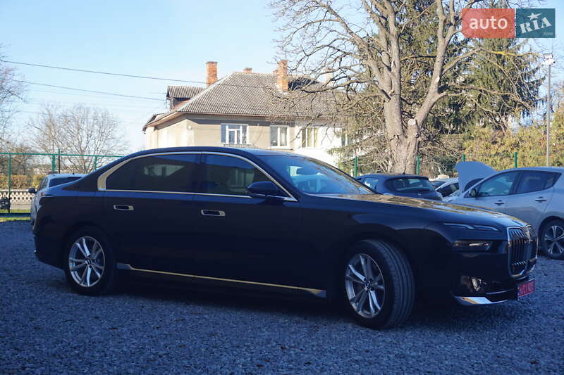 Седан BMW i7 2024 в Самборе фото 5 Седан BMW i7 2024 в Самборе
