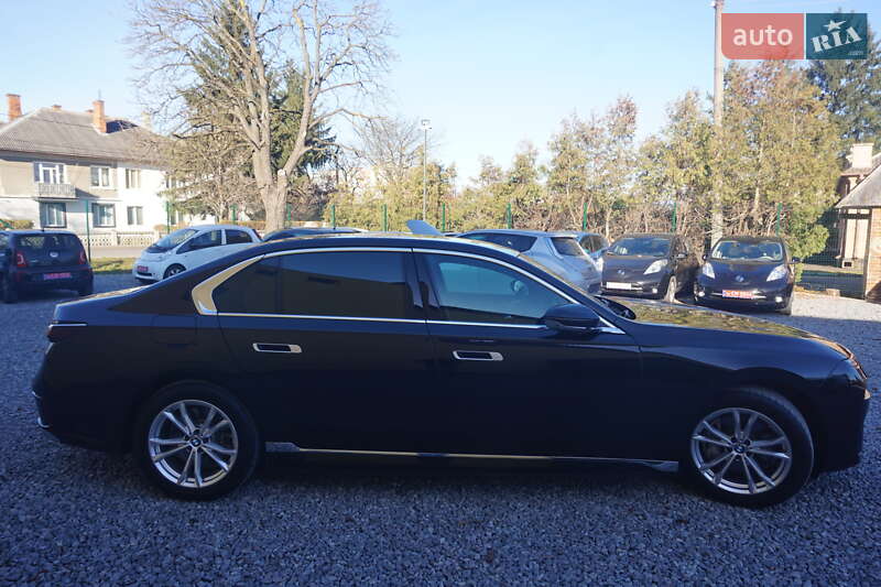 Седан BMW i7 2024 в Самборе фото 16 Седан BMW i7 2024 в Самборе