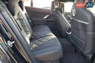 Седан BMW i7 2023 в Києві