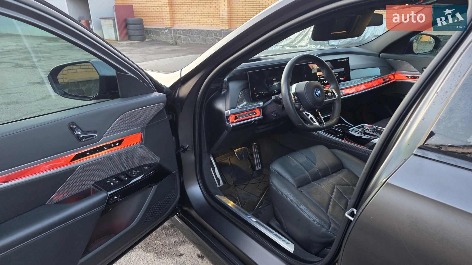2023 BMW i7 - мініатюра 44
