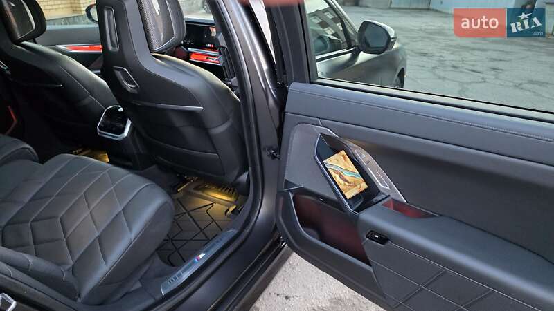Седан BMW i7 2023 в Владимире фото 27 Седан BMW i7 2023 в Владимире