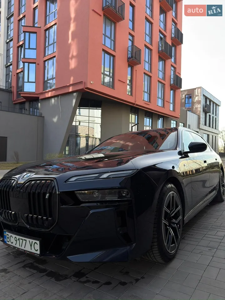 2022 BMW i7 - мініатюра 10