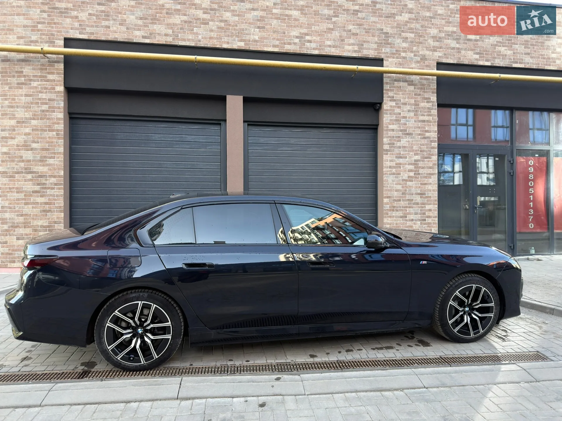 2023 BMW i7 - мініатюра 10