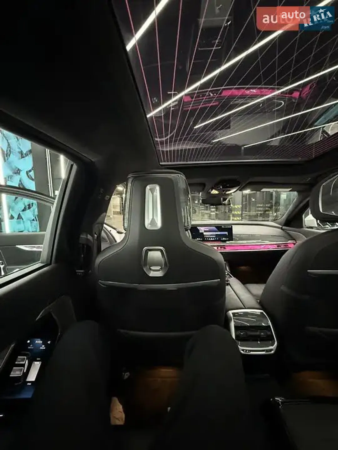 2023 BMW i7 - мініатюра 17