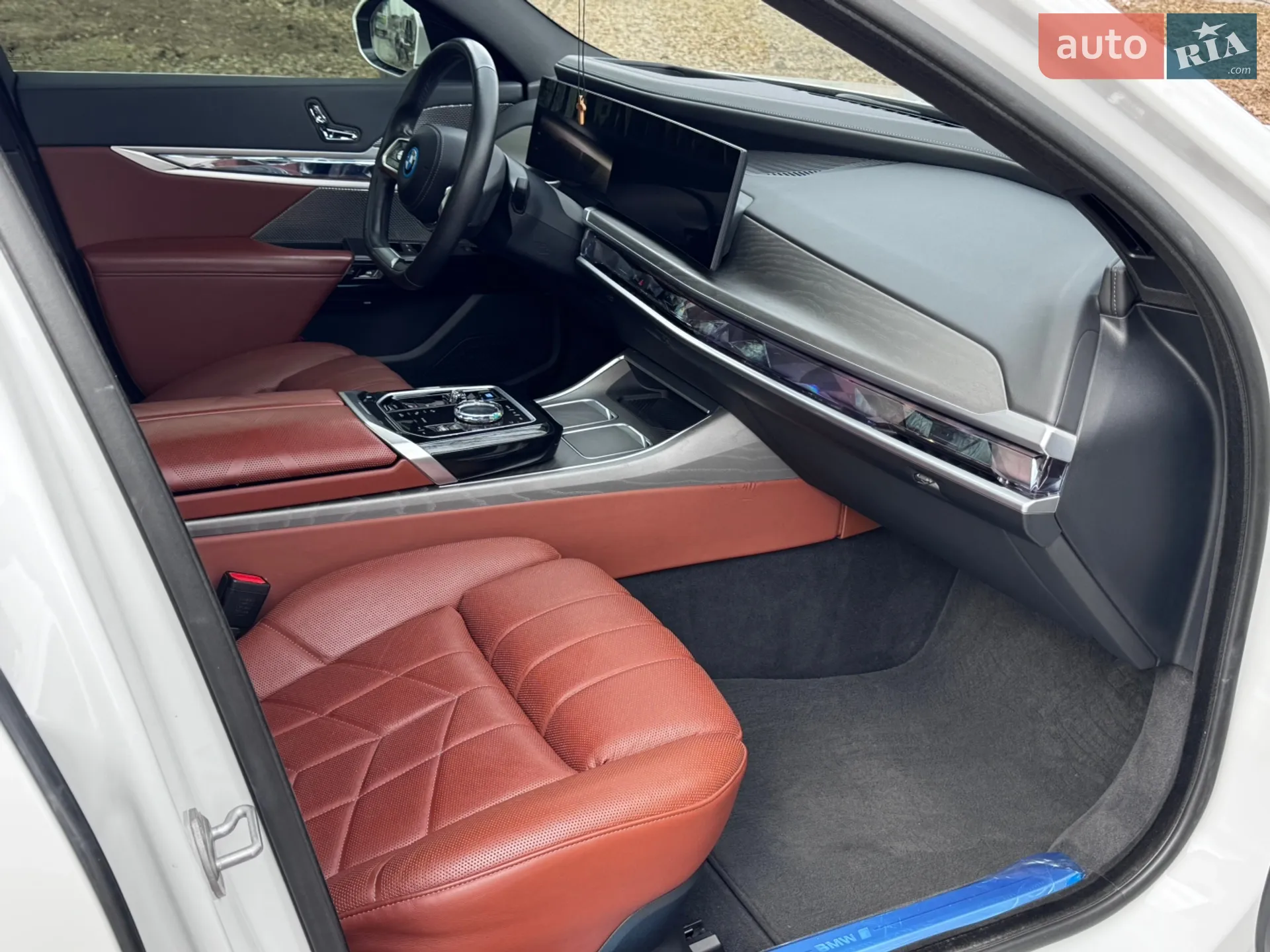 2023 BMW i7 - мініатюра 17