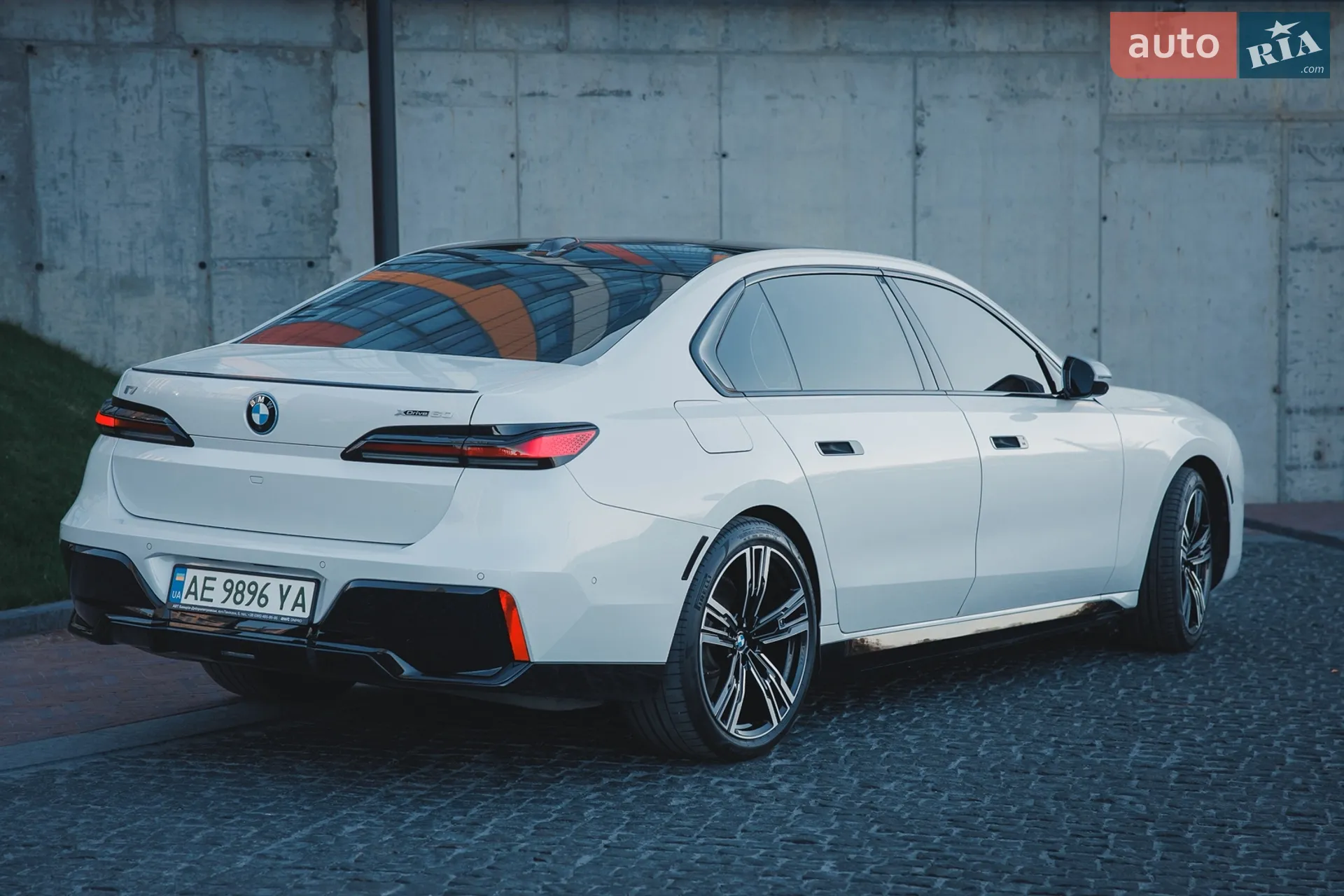 2023 BMW i7 - мініатюра 7