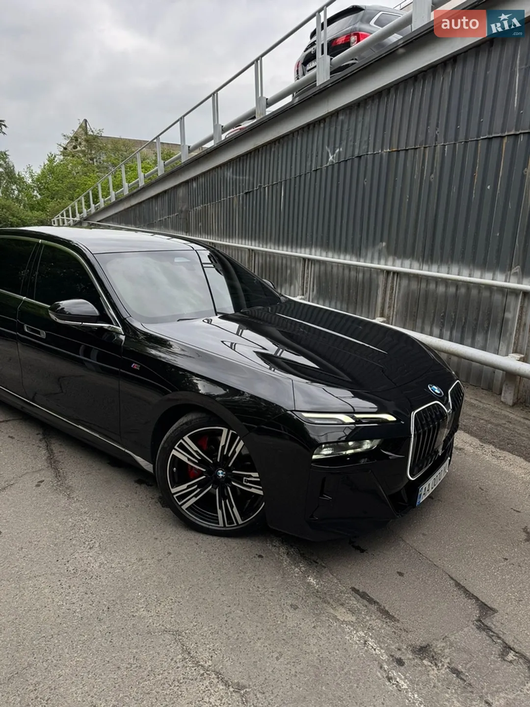 2023 BMW i7 - мініатюра 2