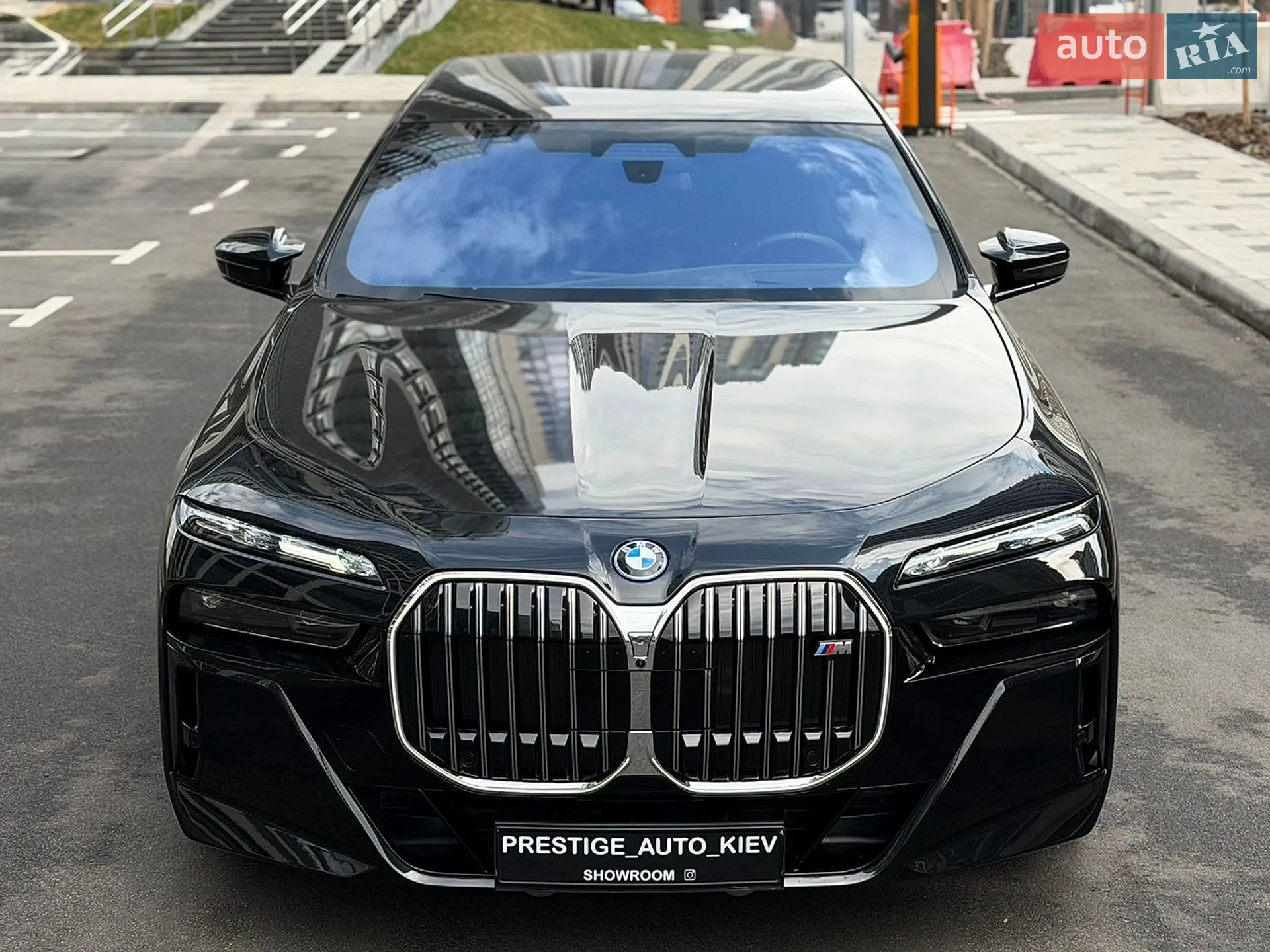 2023 BMW i7 - мініатюра 8