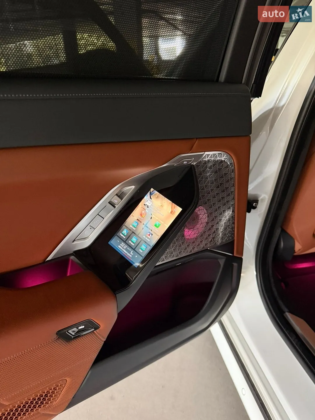 2022 BMW i7 - мініатюра 12